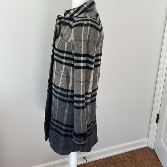 Burberry London wool coat - Picture 2 of 11